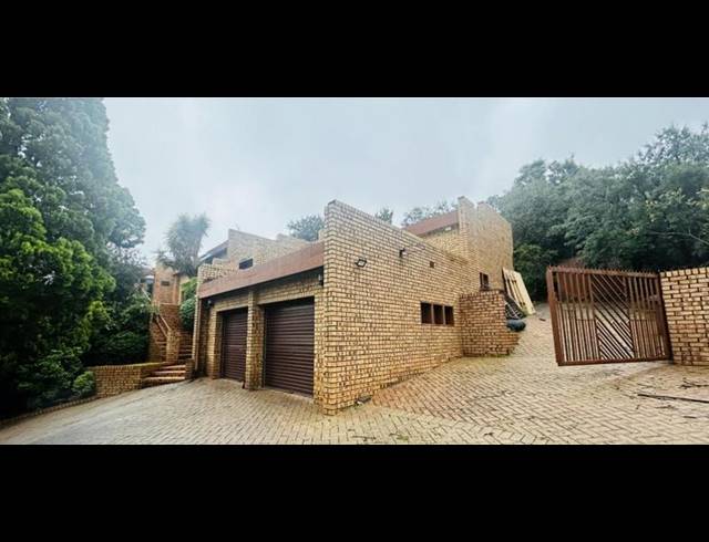 4 BEDROOM HOUSE FOR SALE IN GLENVISTA